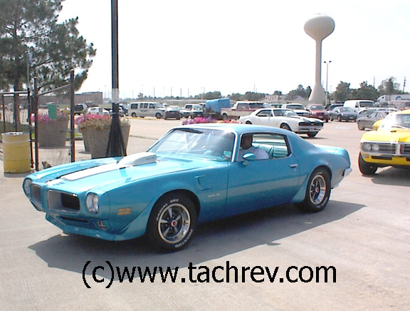 Lucern Blue T/A entering the show