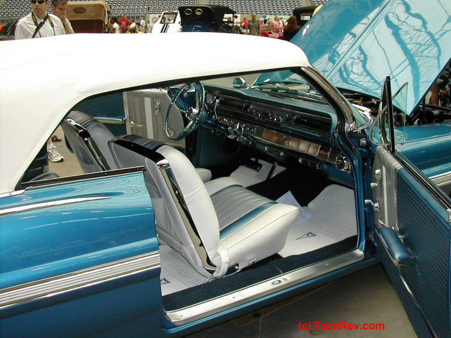 1962 Pontiac Bonneville Convertible passenger side interior