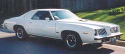 1975 Pontiac Grand Am front image.