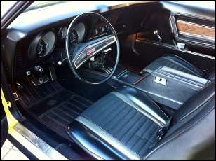Great looking interior too!