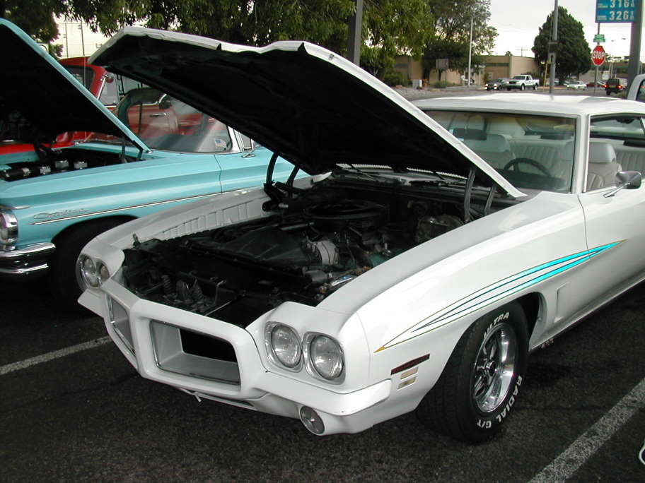 1972 GTO with Reflective Judge Striping.