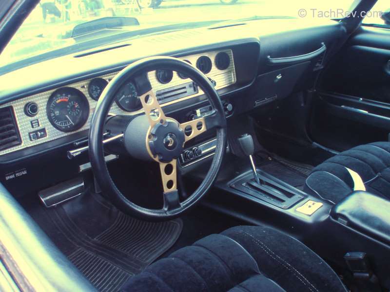 SE interior dash treatment appeared to be the faded original gold. Factory velour interior with 8-Track.