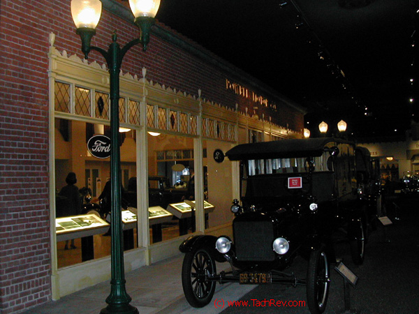 1920's FORD Dealership display