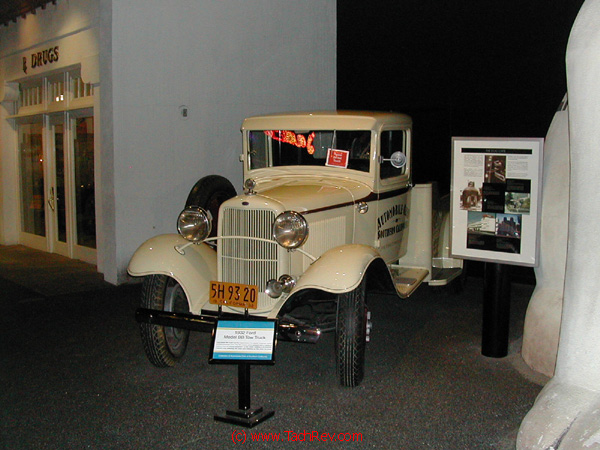 A early vintage year Tow Truck