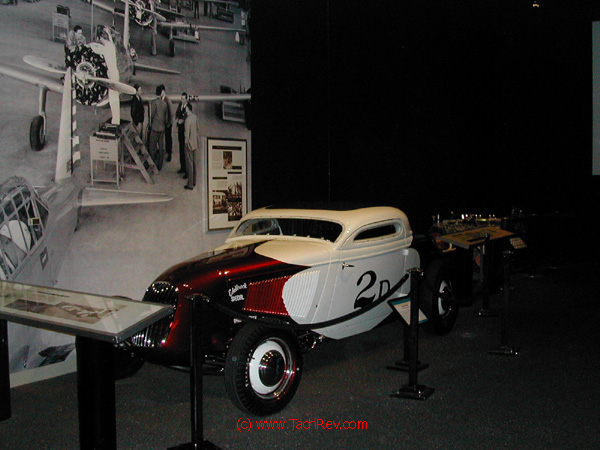 Edelbrock SOCAL 2D Special display