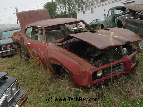 1969 GTO was equipped with hide-away headlights in it's former "Glory Days"